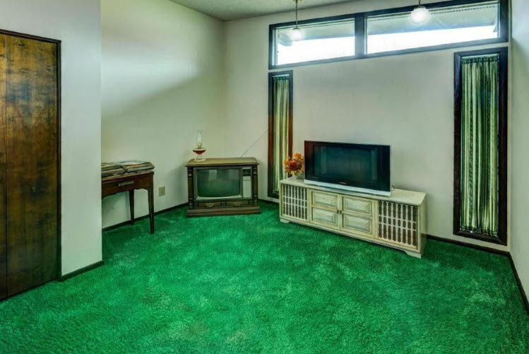 the green room at brady bunch home